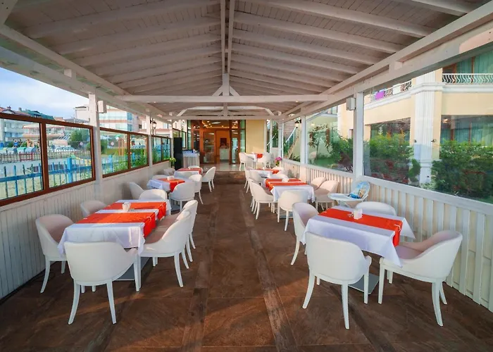 Hotel Perla Gold Ξενοδοχείο 5*