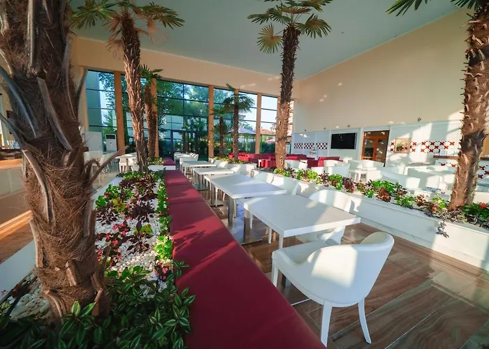 Hotel Perla Gold Πριμόρσκο